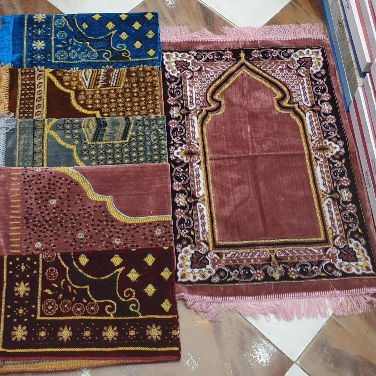 الجمًال للزي الإسلامي وهدايا الحج والعمره